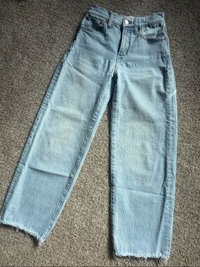 Madewell Light Blue High-Rise Straight Jeans